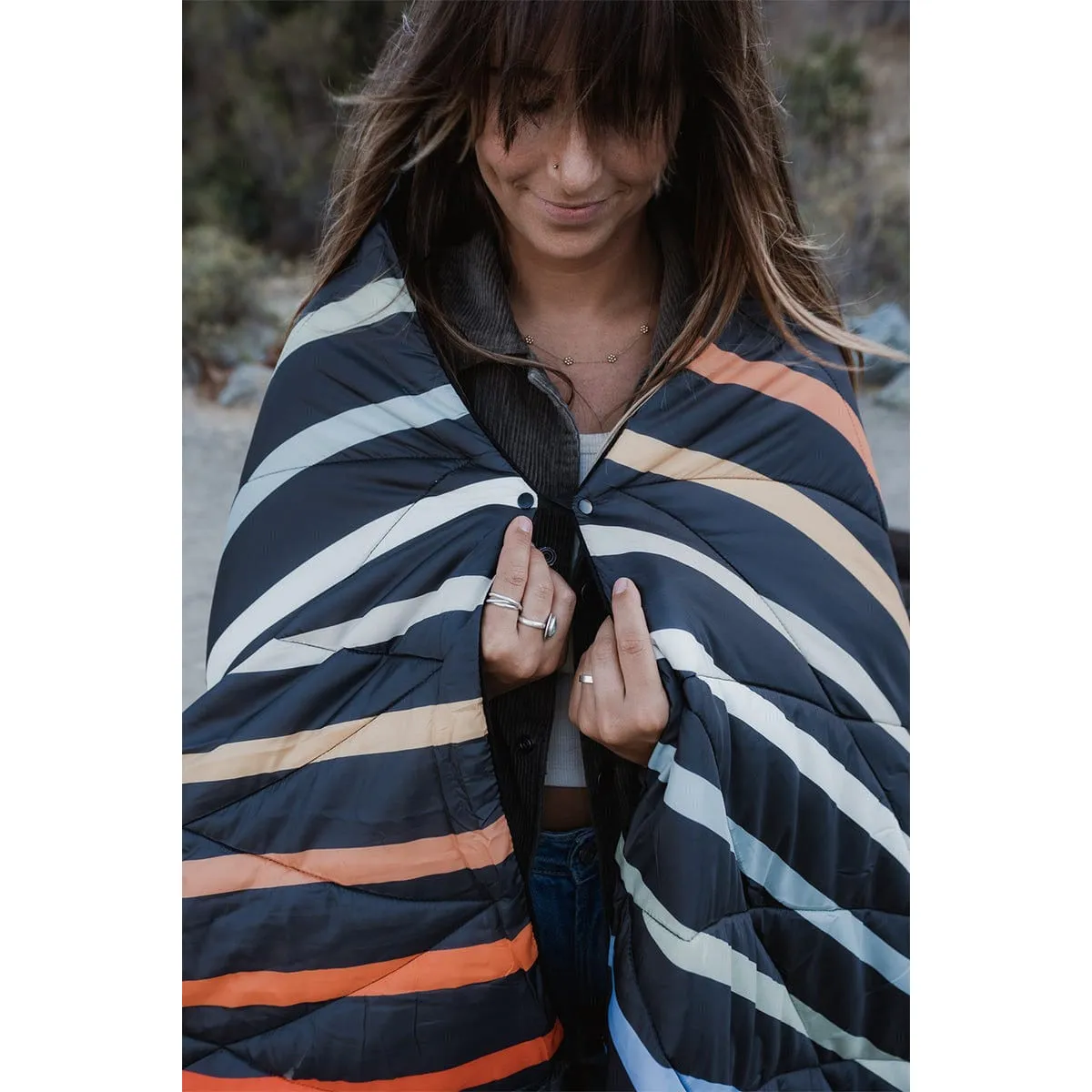 Nomadix Puffer Blanket