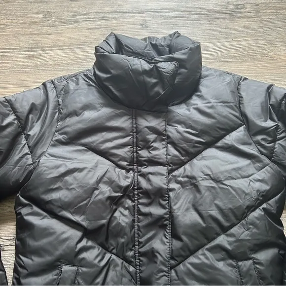 NWT New York and Company Short Zip-Front Puffer Jacket Ultra-Puff Collection