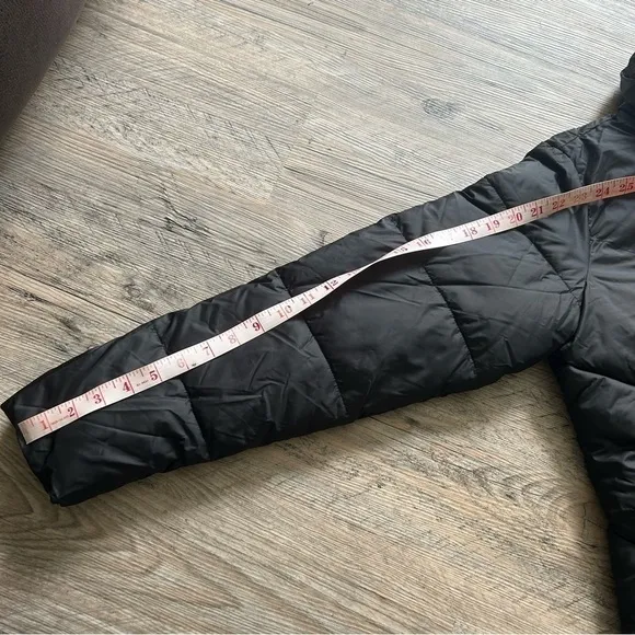 NWT New York and Company Short Zip-Front Puffer Jacket Ultra-Puff Collection