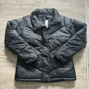 NWT New York and Company Short Zip-Front Puffer Jacket Ultra-Puff Collection