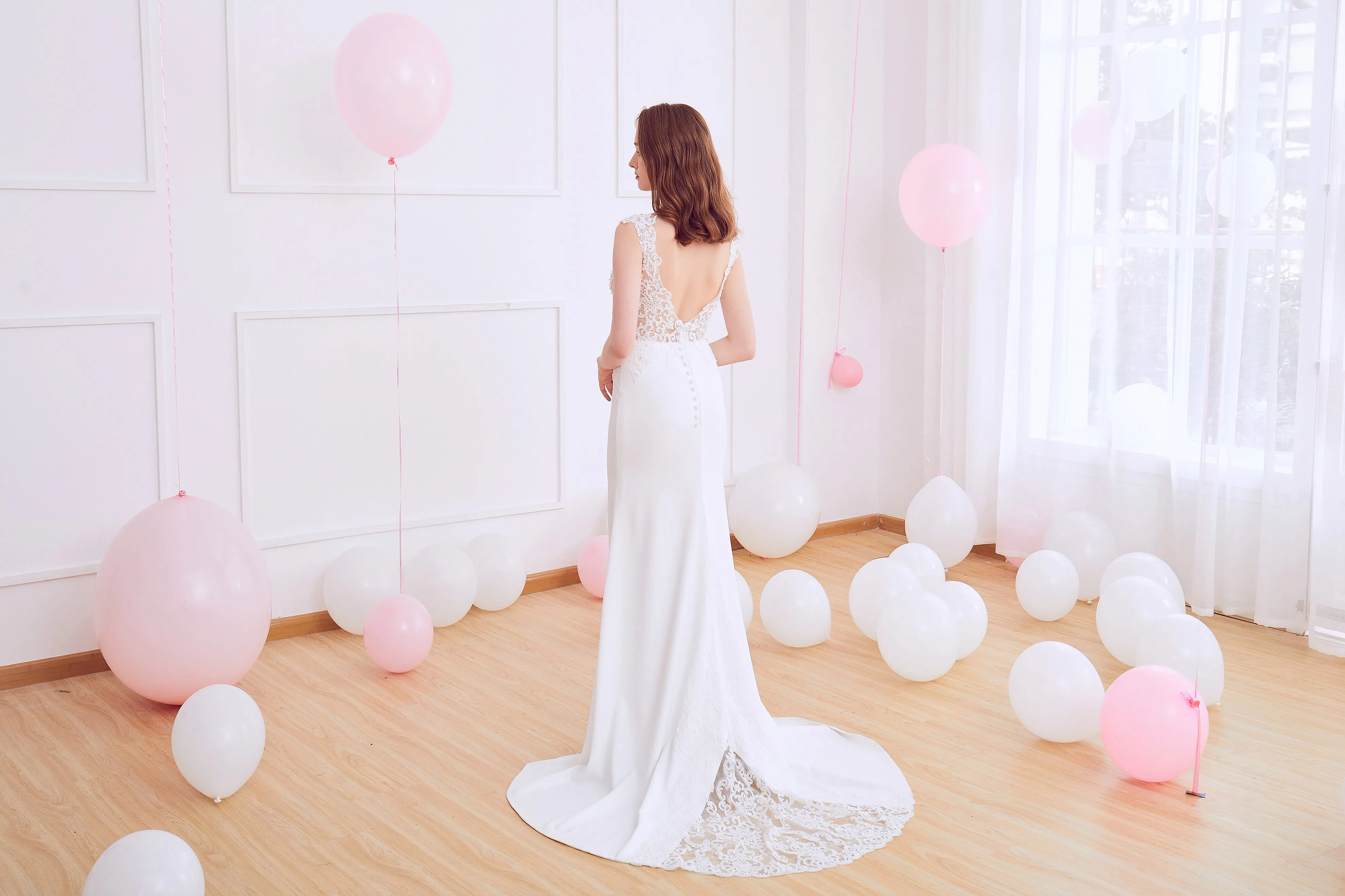 Olivia - Selena Huan Venice Fosted Embroidery Lace V-neck crepe gown