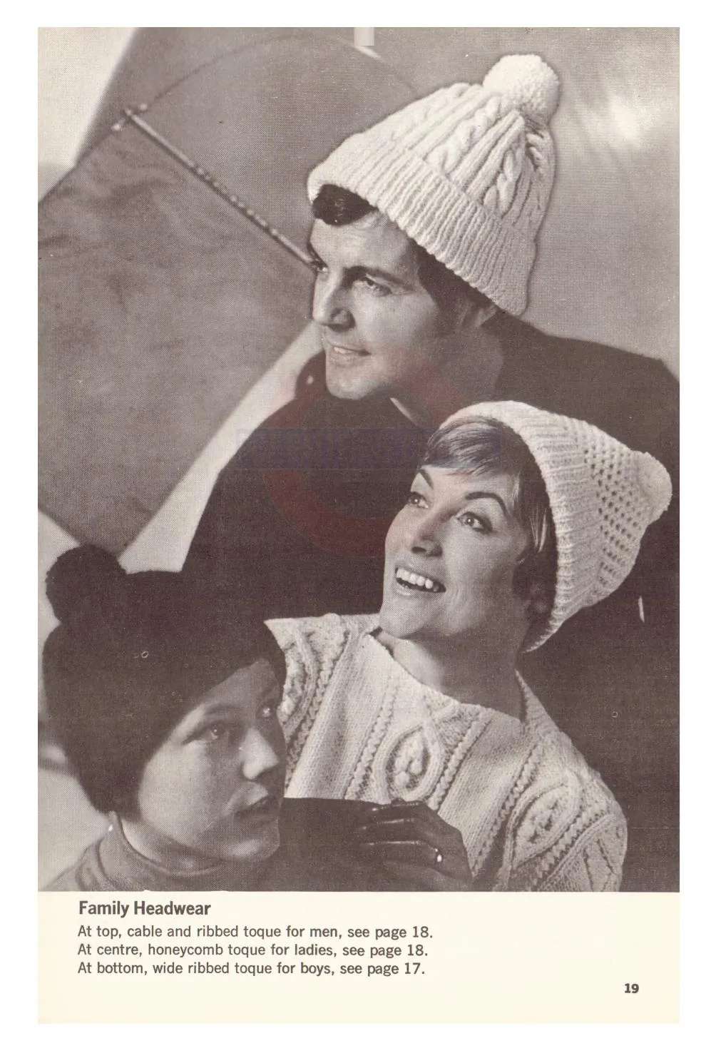 Patons 127 Accessories - Vintage 70s Knitted and Crocheted Accessories Patterns - Instant Download PDF 24 pages