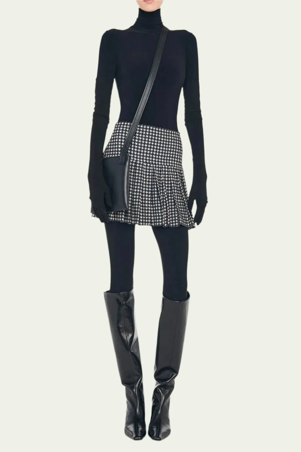Pleated Mini Skirt in Large Houndstooth