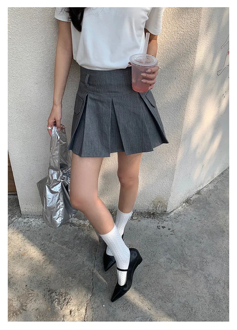 Pleated work skirt