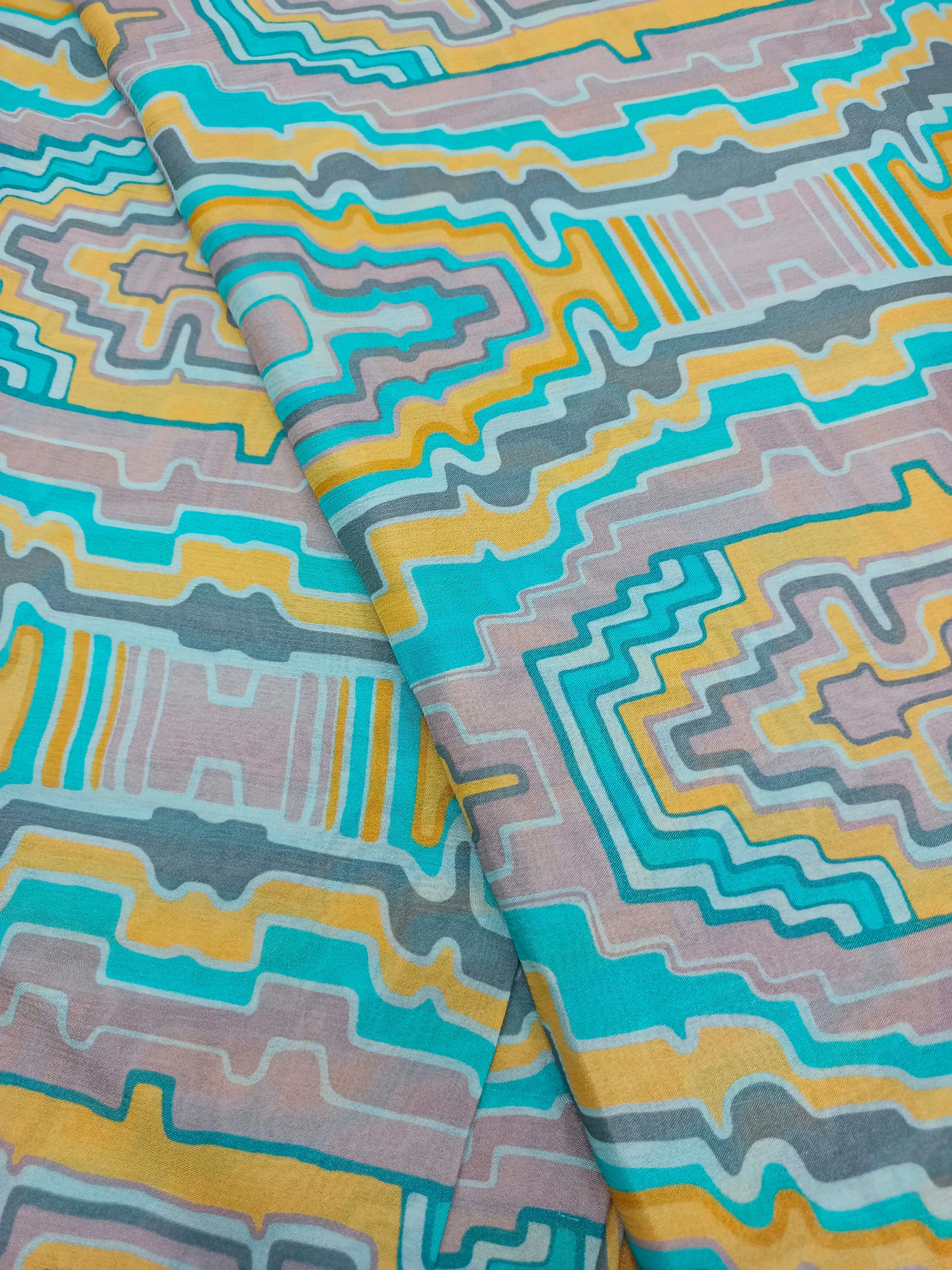 Pure Crushed Chiffon Chinon Digital Printed Fabric