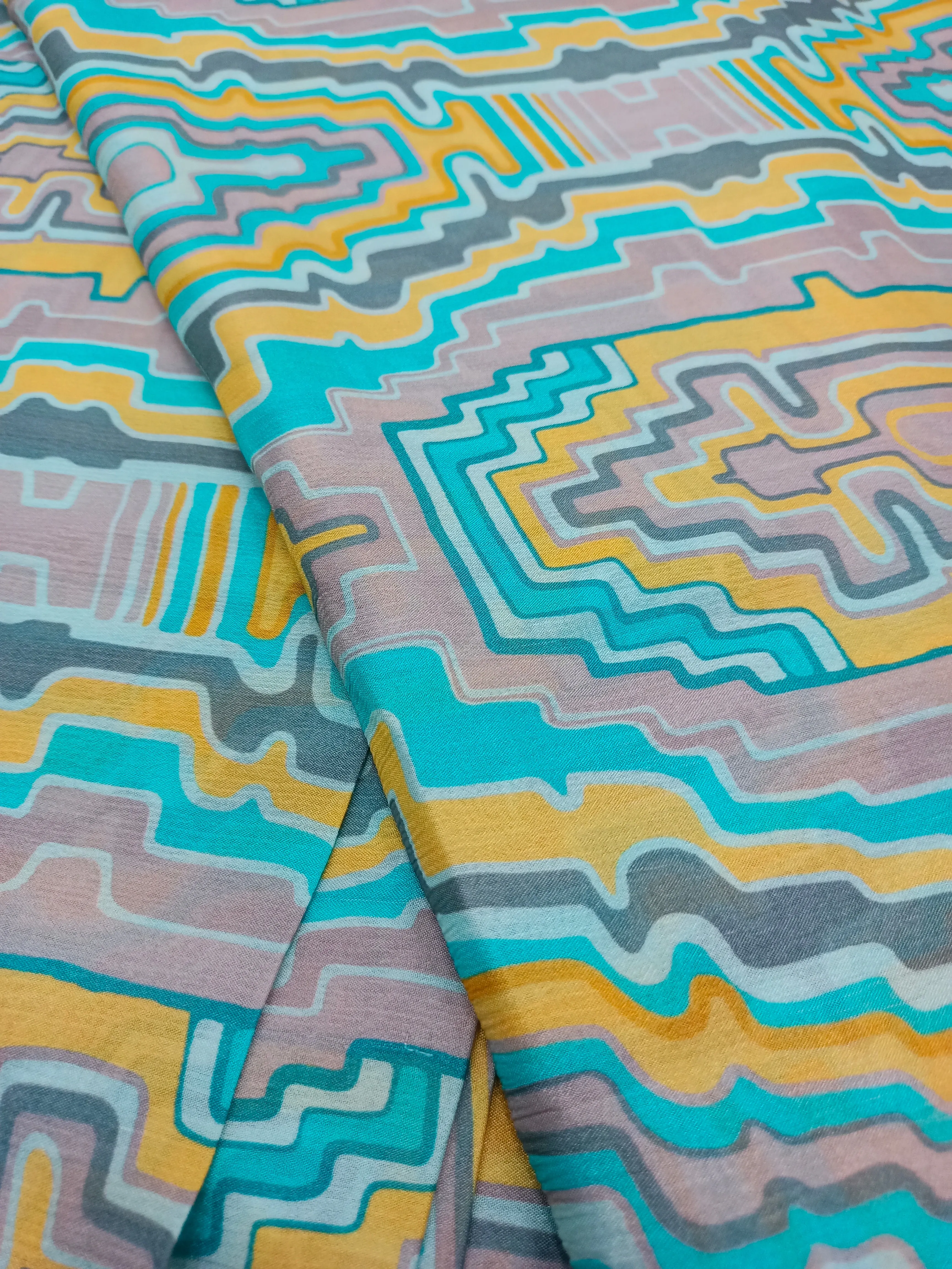 Pure Crushed Chiffon Chinon Digital Printed Fabric
