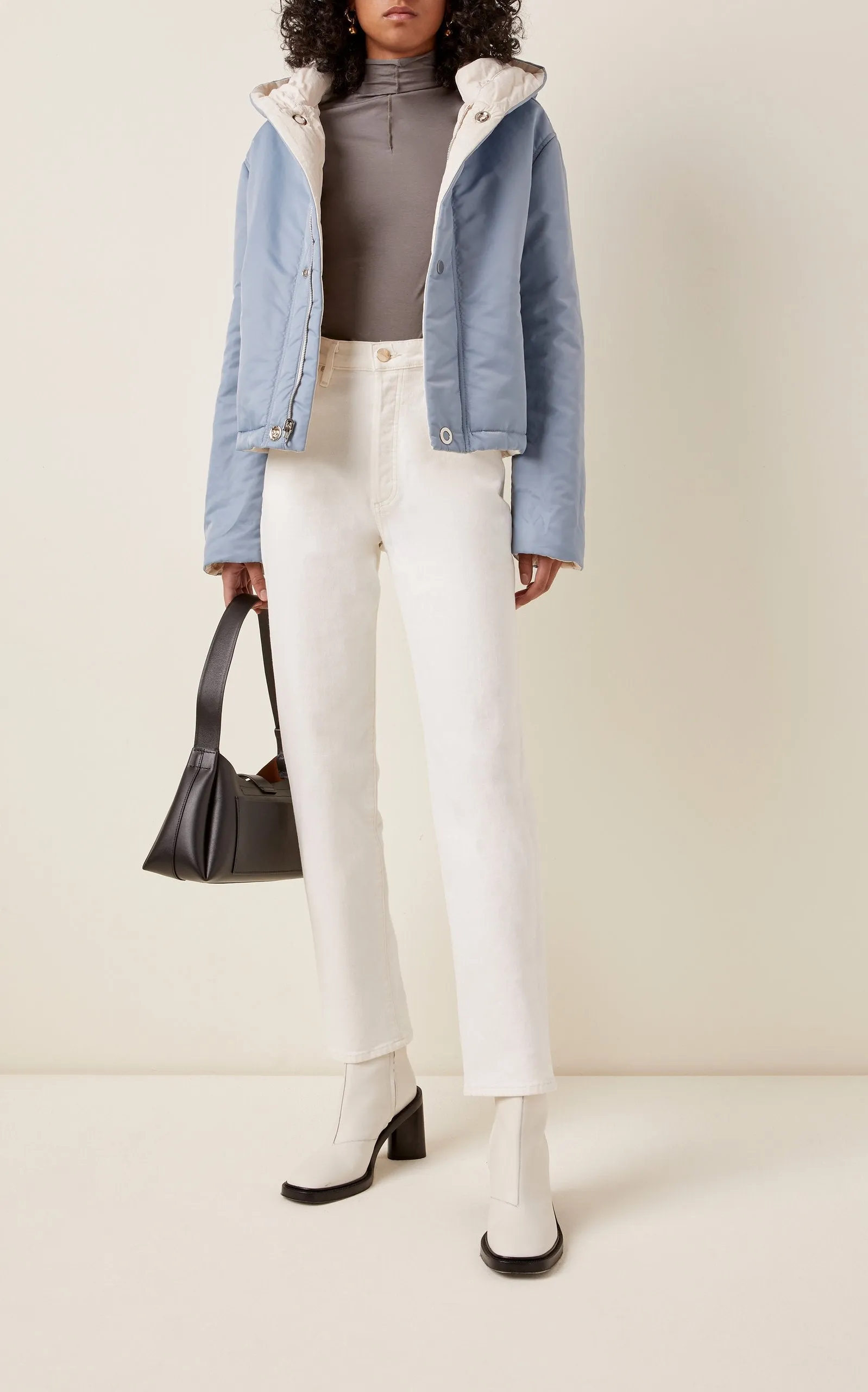 REVERSIBLE SUSTAINABLE DOWN SHORT COAT