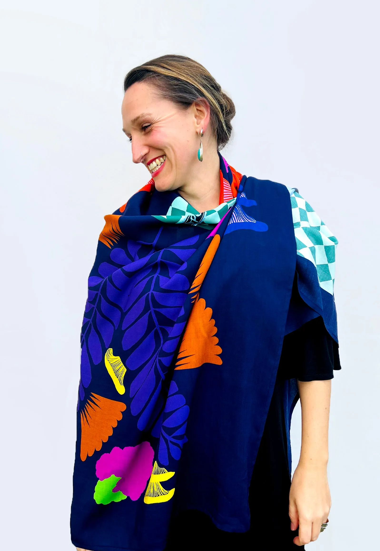 Royal Euphoria Vase Scarf/Sarong