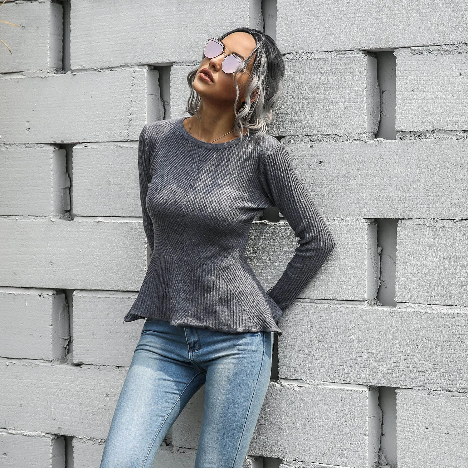 Ruffled Knit Slim-type Round Neck Sweaters
