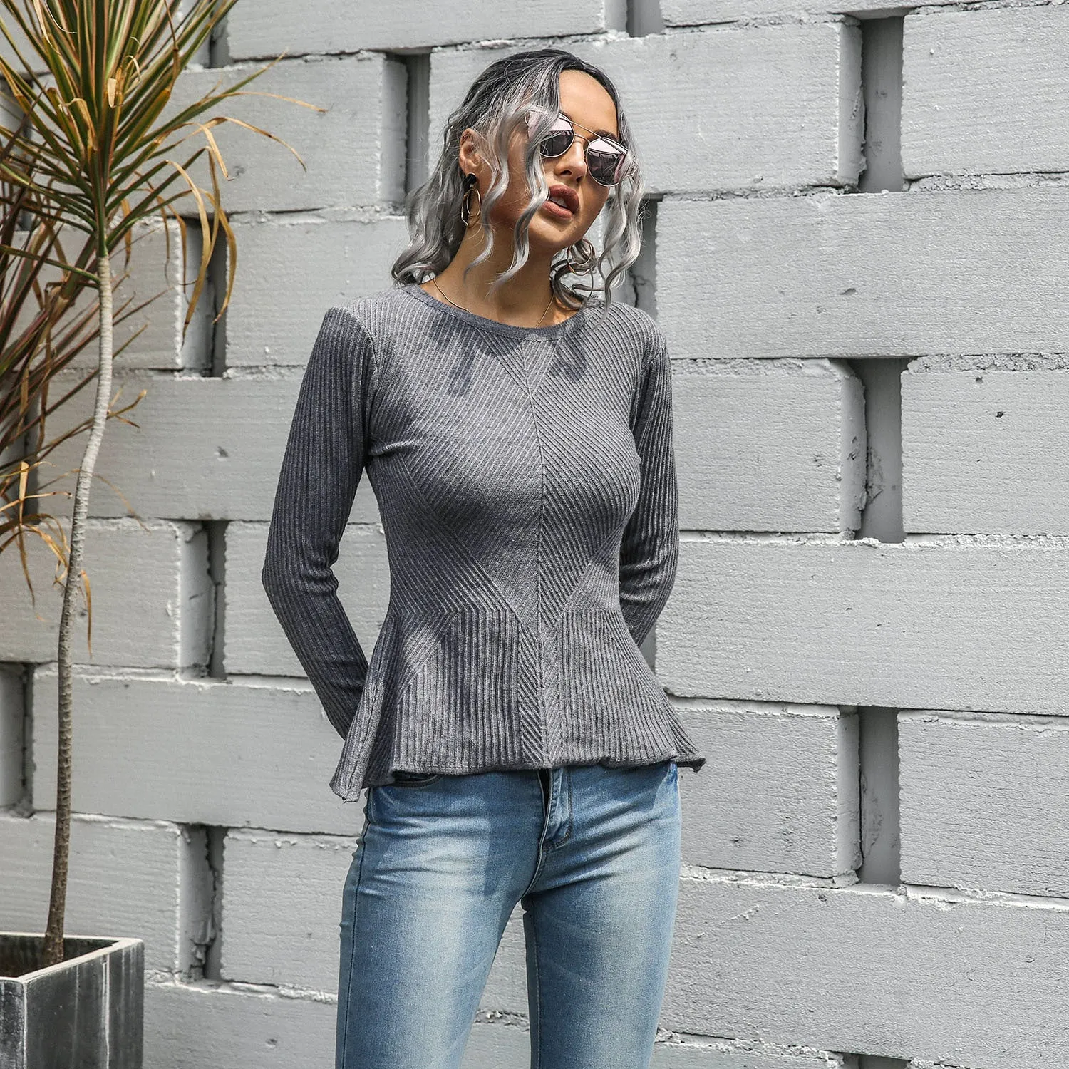 Ruffled Knit Slim-type Round Neck Sweaters