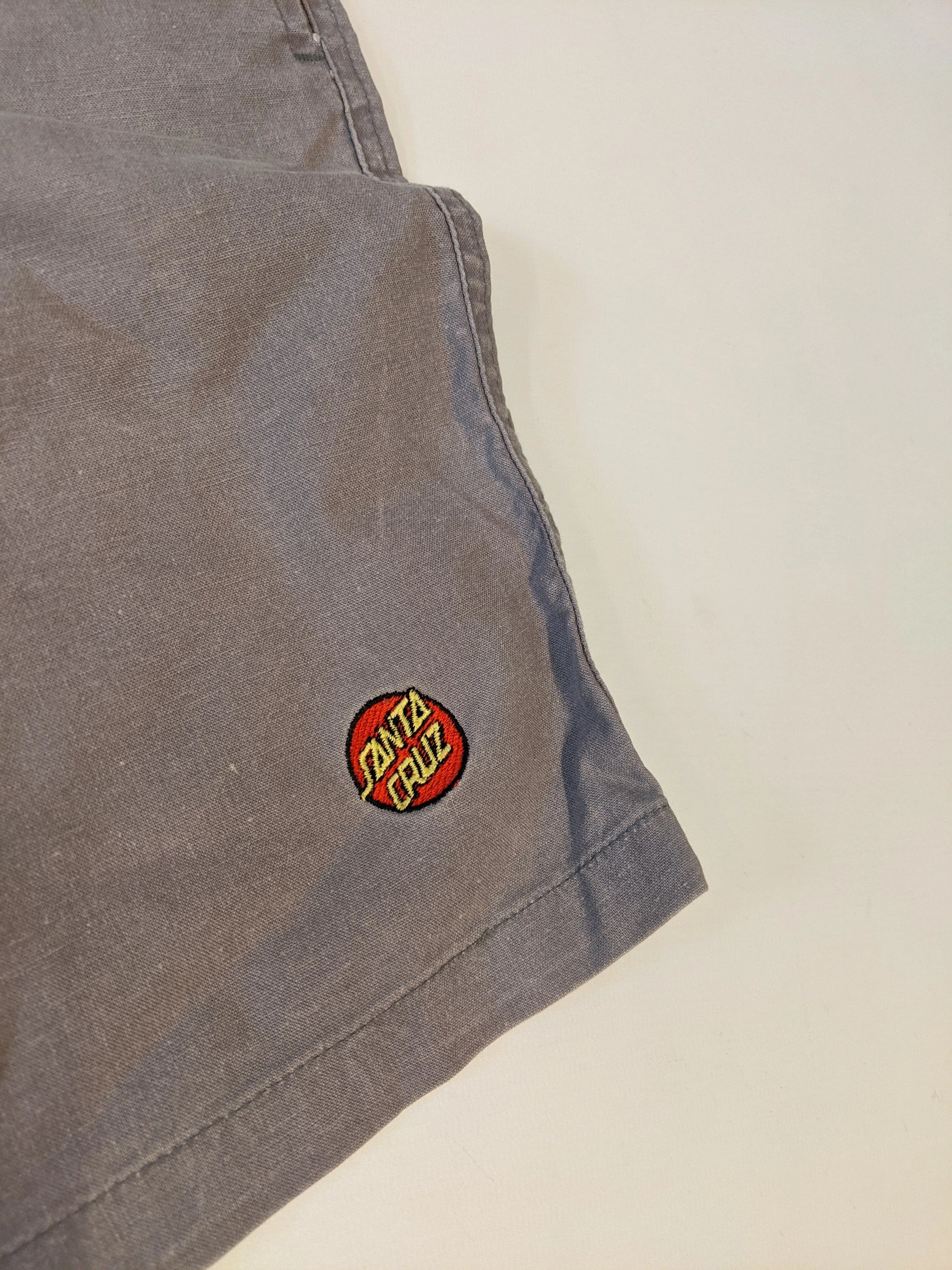 Santa Cruz 'Dot Logo' Shorts 90s vintage skateboard clothing