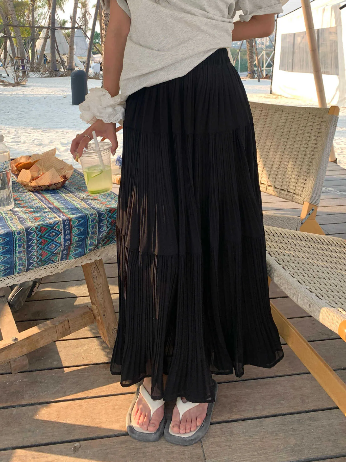 Silk pleated skirt