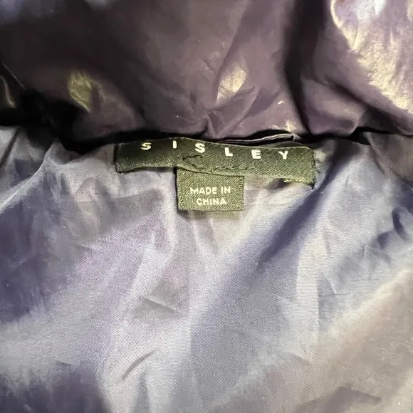 Sisley Purple Puffer jacket  size 40 (medium)