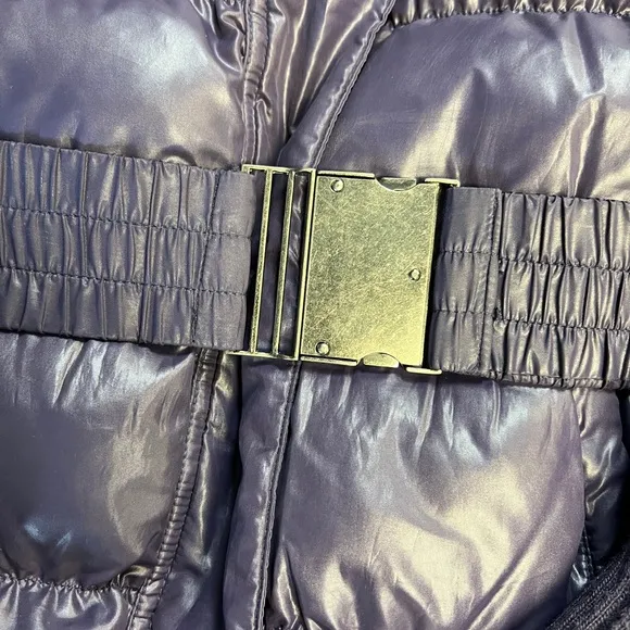 Sisley Purple Puffer jacket  size 40 (medium)