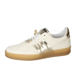Sneakers, Wit