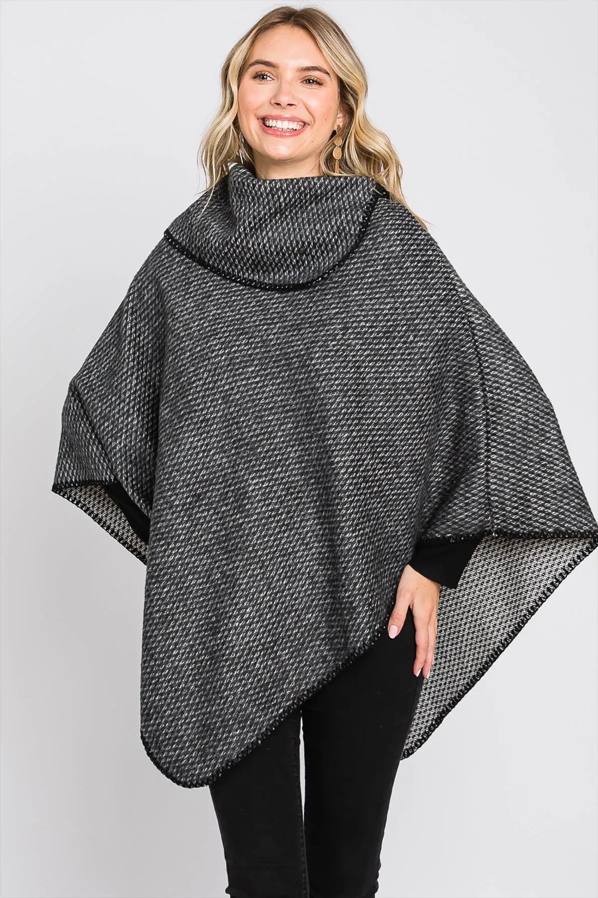 SOLID TEXTURED NECK PONCHO