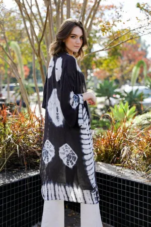 SPELLS TIE DYE KIMONO BLACK