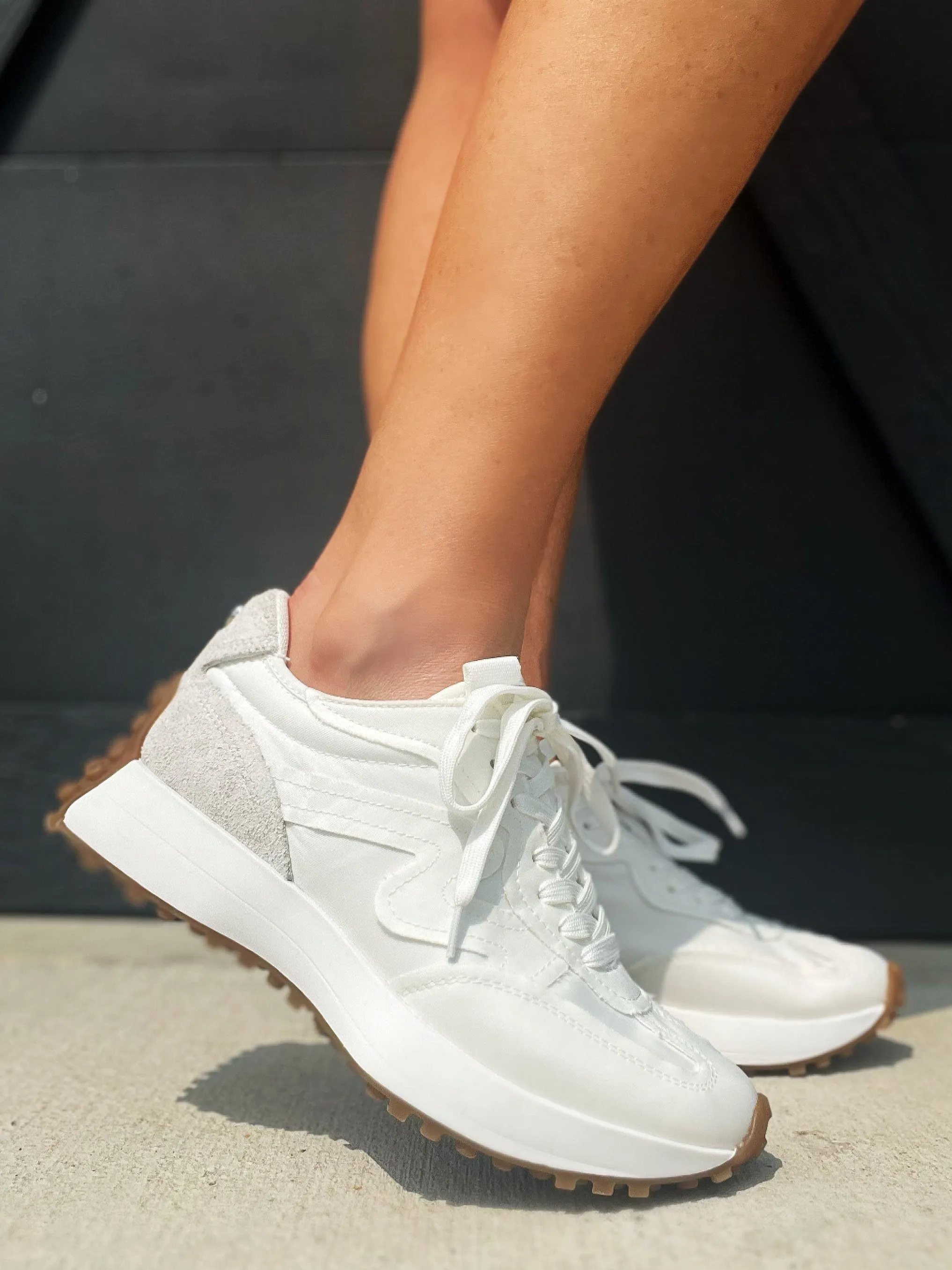 Steve Madden Campo Sneakers In White