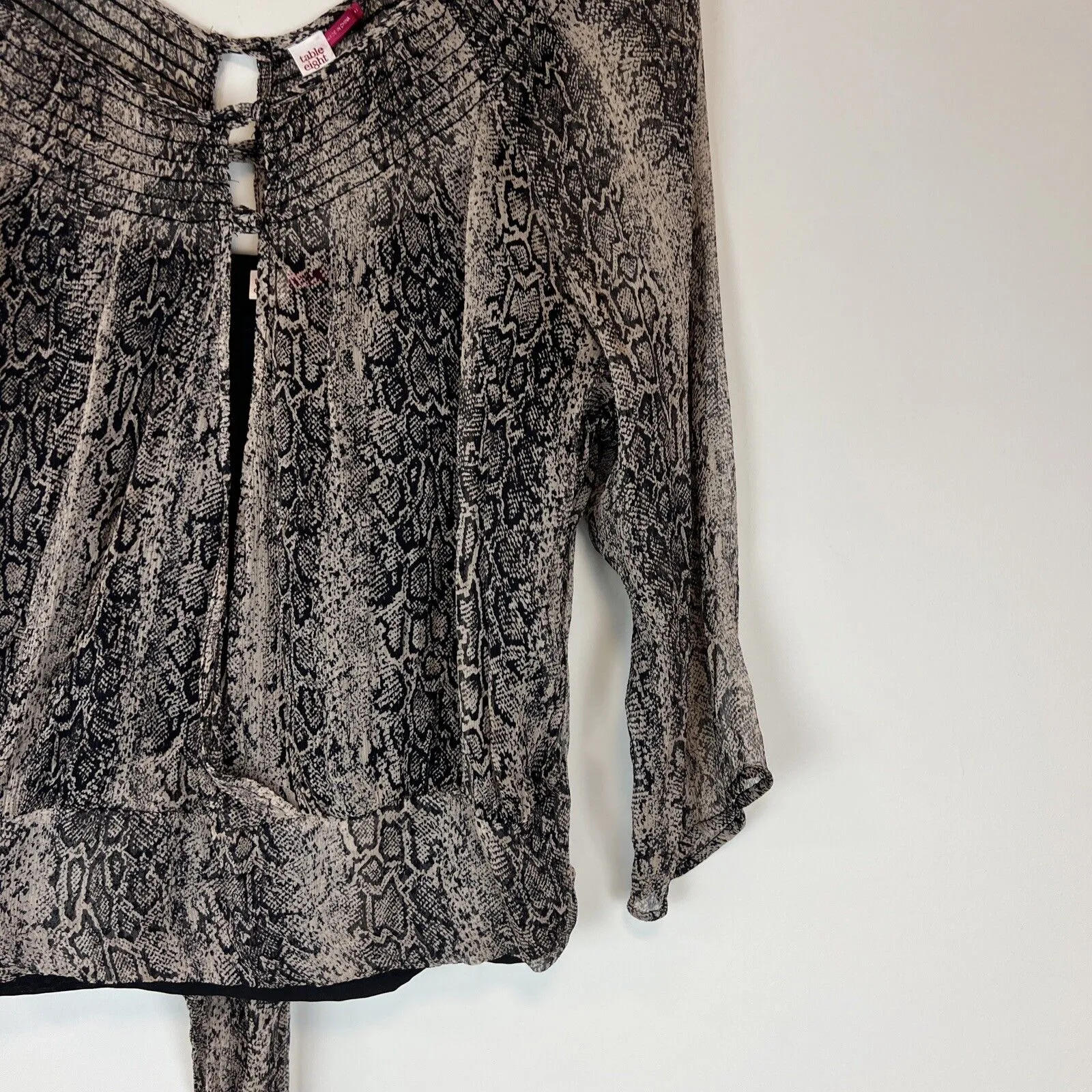 Table Eight Womens Silk sheer Top Size Medium