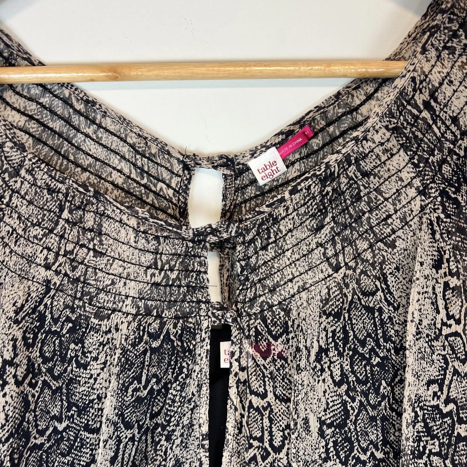 Table Eight Womens Silk sheer Top Size Medium