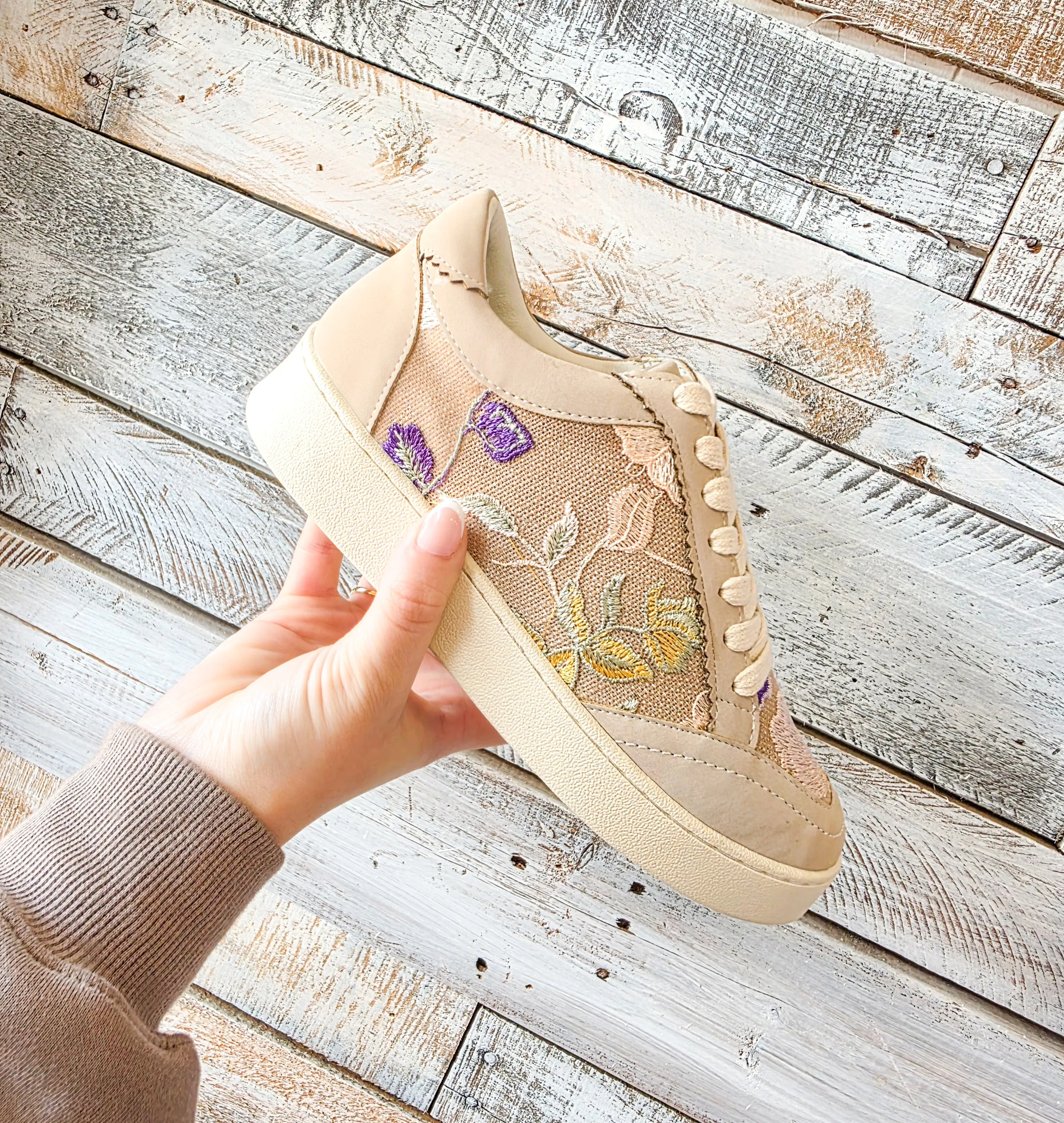 Tammi Sneaker