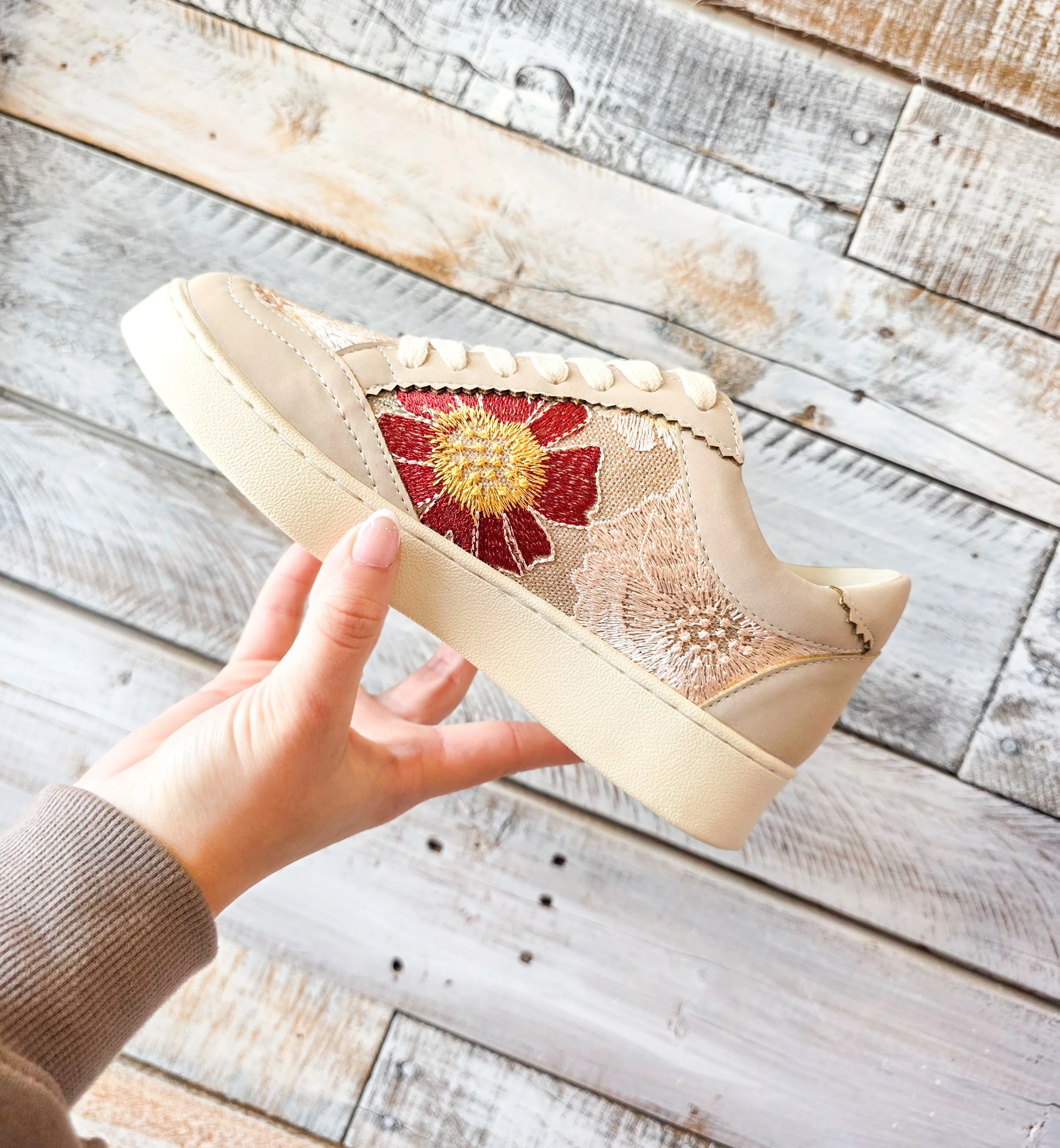 Tammi Sneaker