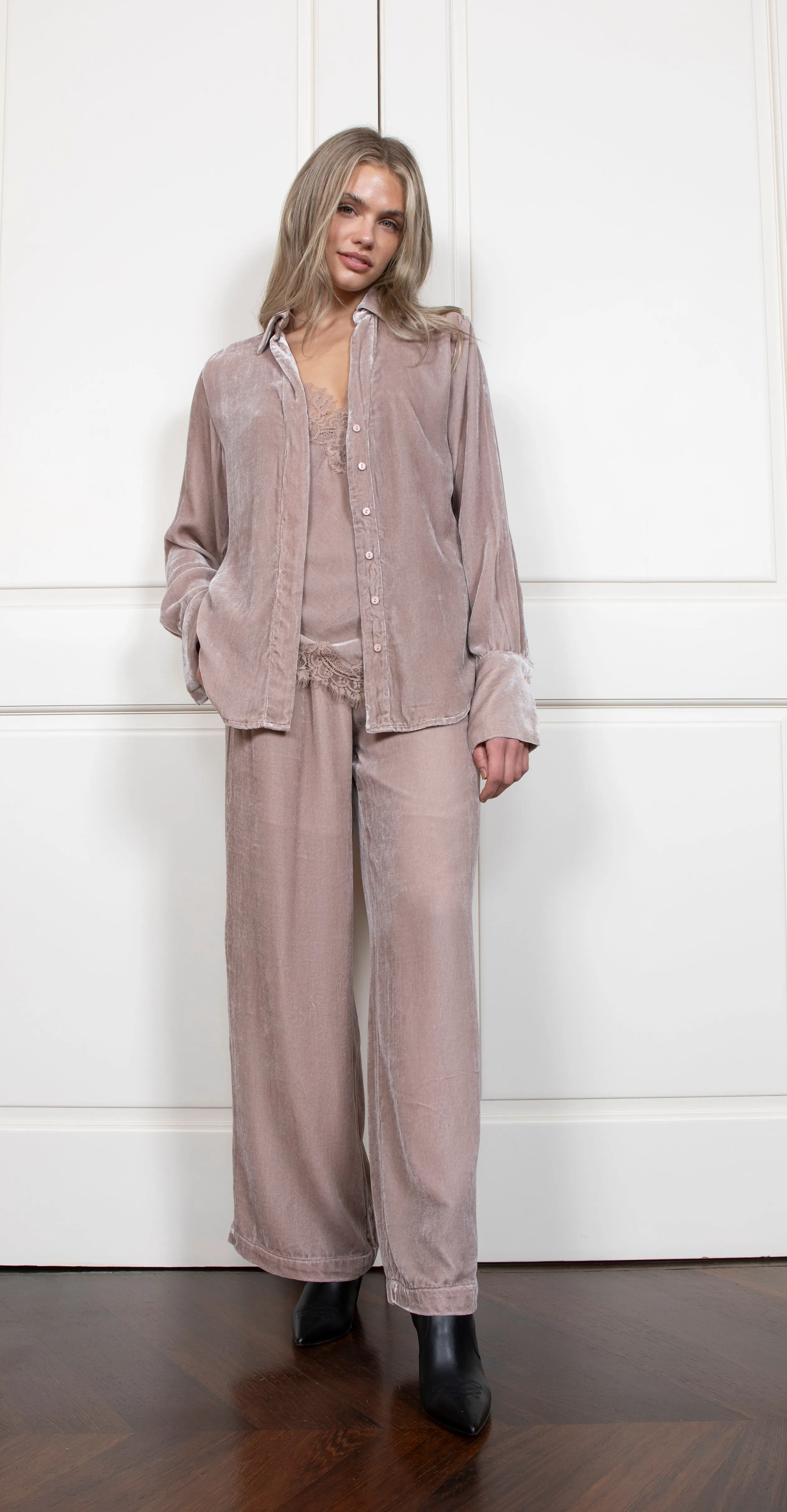 Velvet Runway Shirt - Nude Crystal