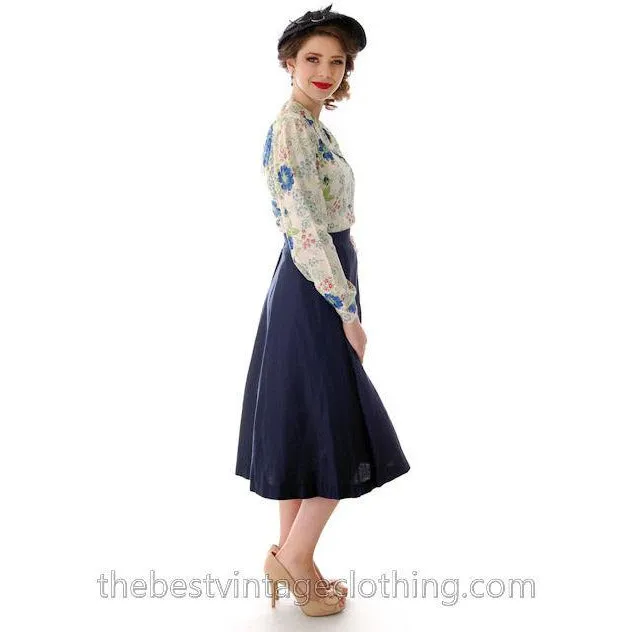 Vintage 1940s Rayon Blouse Printed Blue Roses M-L