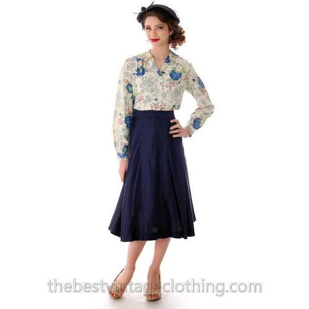 Vintage 1940s Rayon Blouse Printed Blue Roses M-L