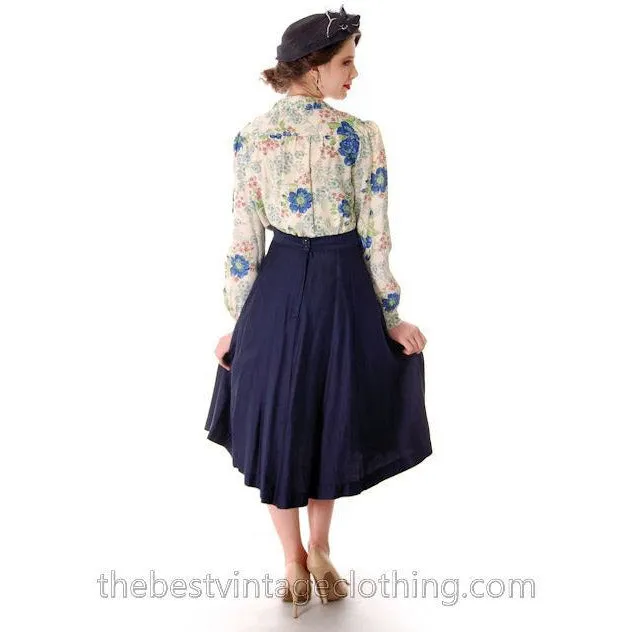 Vintage 1940s Rayon Blouse Printed Blue Roses M-L