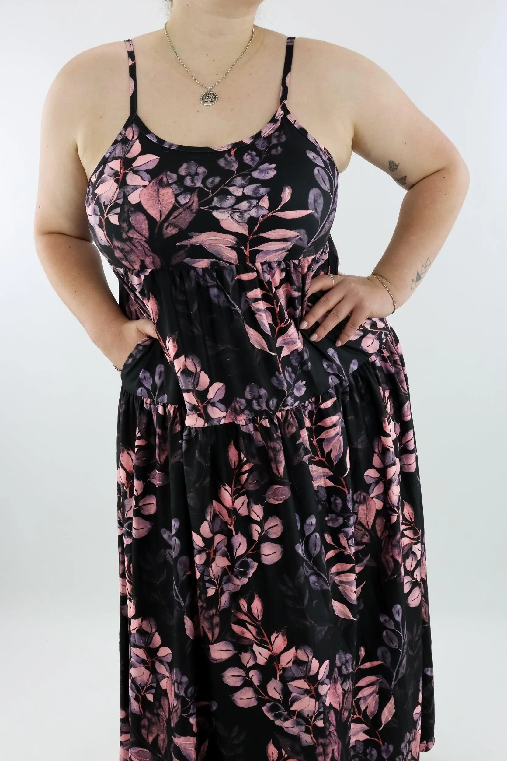 Vintage Watercolour Leaves - Strappy Maxi Dress - Pockets
