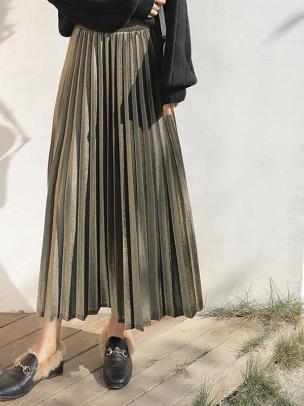 Women's gold velvet pleated skirt with wide hem