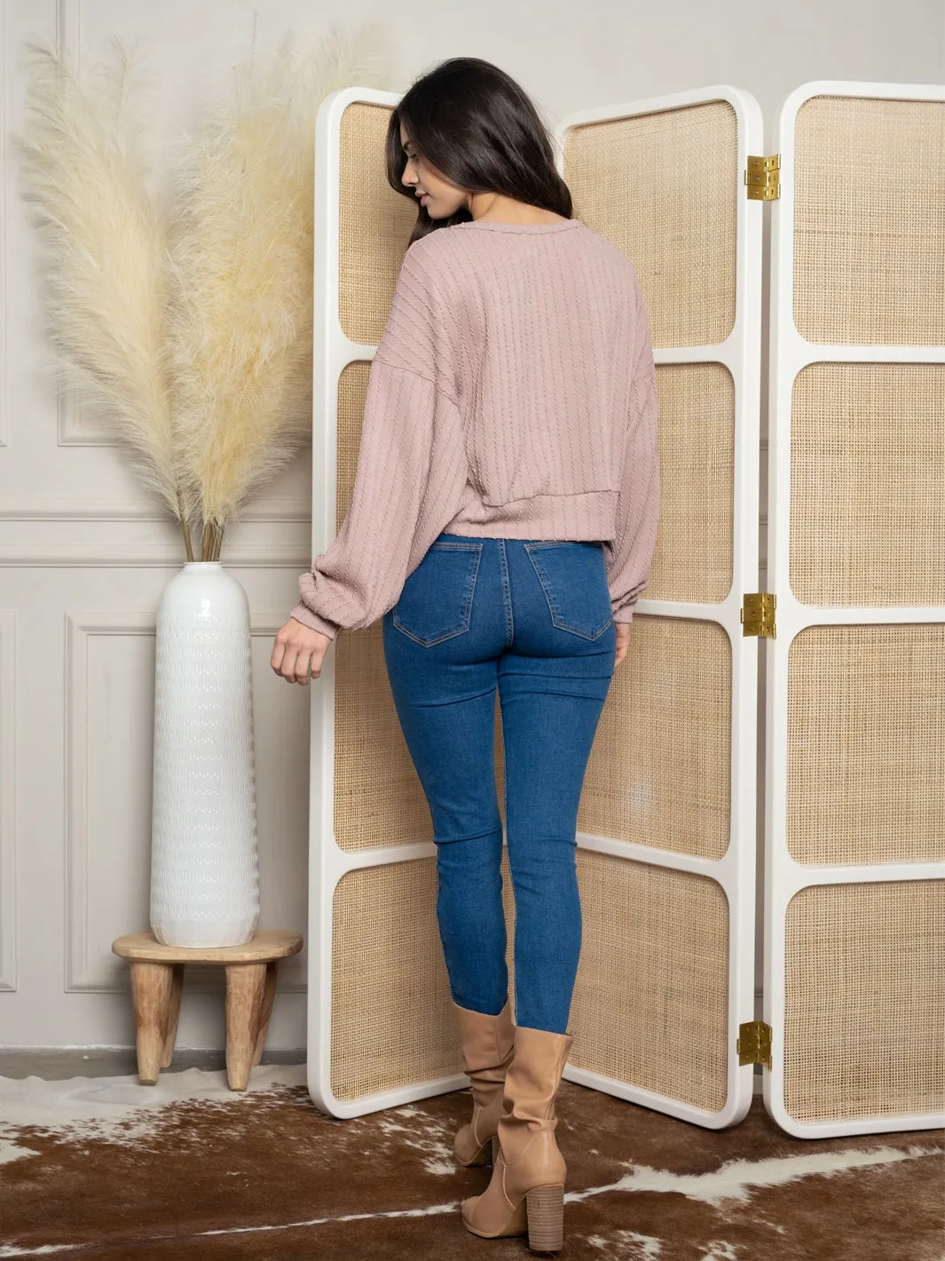 WOMEN'S LONG SLEEVE KNIT TOP