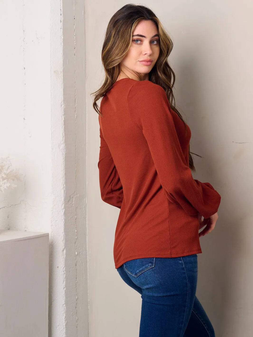 WOMEN'S LONG SLEEVE SQUARE NECK SOLID TOP