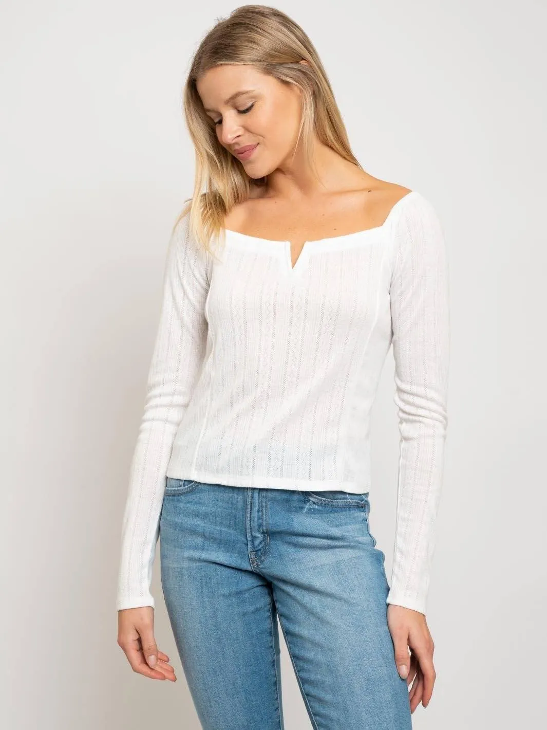 WOMEN'S WHITE LONG SLEEVE TOP